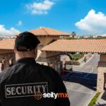 Guardia de Seguridad en Privadas Residenciales